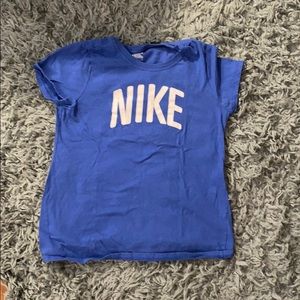 Nike T-shirt